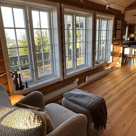 Exclusive Family In Ski-in-ski-out Feriehus Hafjell