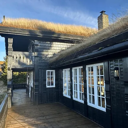 Exclusive Family In Ski-in-ski-out Feriehus *
